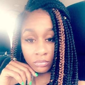 Meet your Posher, Kimyatta